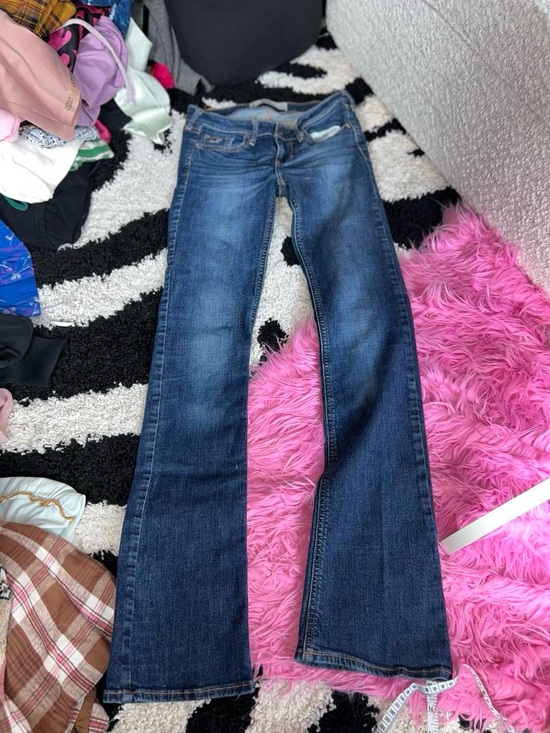 Women Jeans Flare Wide Leg · Hollister — photo 1 of 1